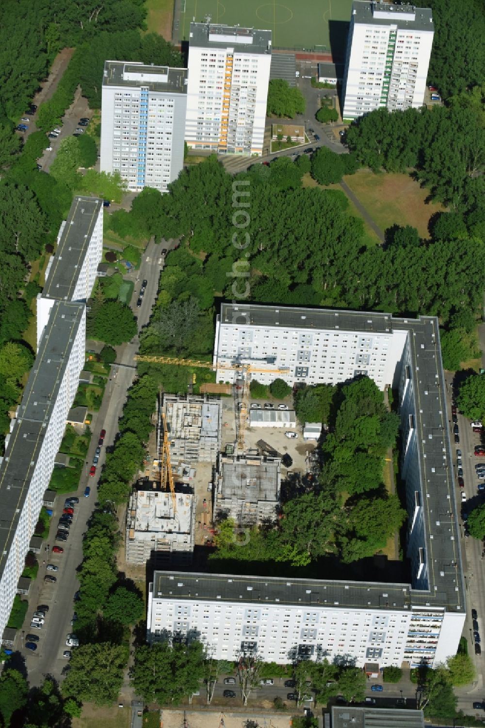 Berlin from above - Construction site to build a new multi-family residential complex townhouses Dolgenseestrasse of housing association HOWOGE in the district Lichtenberg in Berlin, Germany