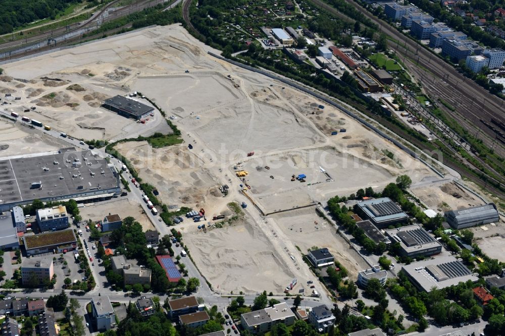 Aerial image München - Construction site to build a new multi-family residential complex Stadtquartier Paul-Gerhardt-Allee - Berduxstrasse - Hildachstrasse in the district Pasing-Obermenzing in Munich in the state Bavaria, Germany