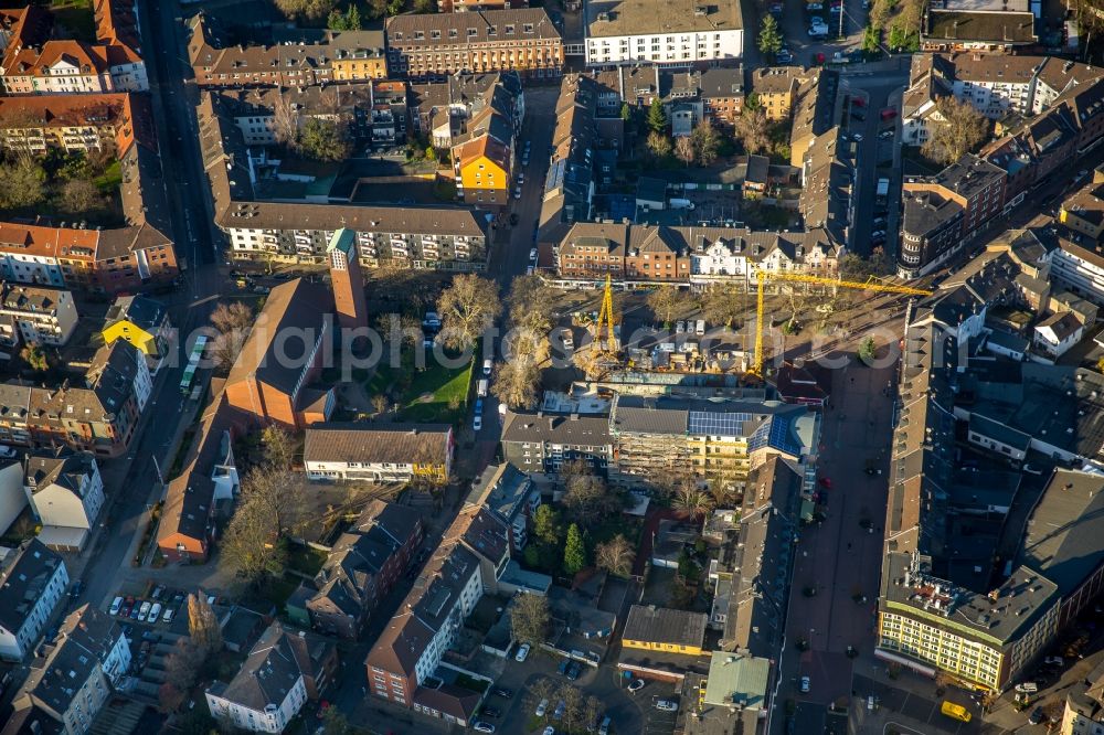 Aerial image Oberhausen - Construction site to build a new multi-family residential complex on the market square of Osterfeld in Oberhausen in the state of North Rhine-Westphalia