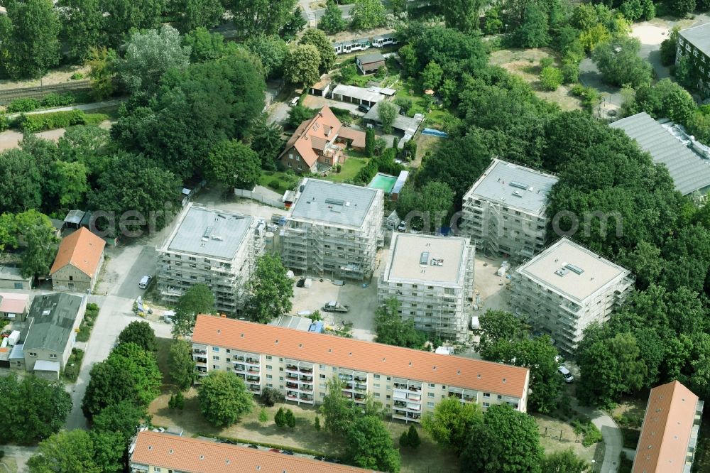 Potsdam from above - Construction site to build a new multi-family residential complex on Tiroler Donm in the district Potsdam Sued in Potsdam in the state Brandenburg, Germany