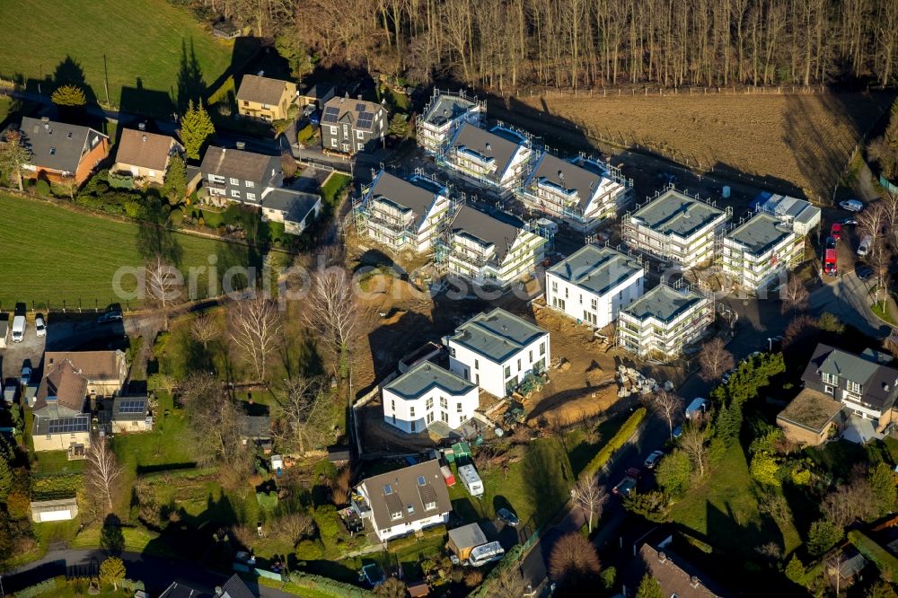 Velbert from the bird's eye view: Construction site to build a new multi-family residential complex in Toenisheide in Velbert in the state North Rhine-Westphalia, Germany