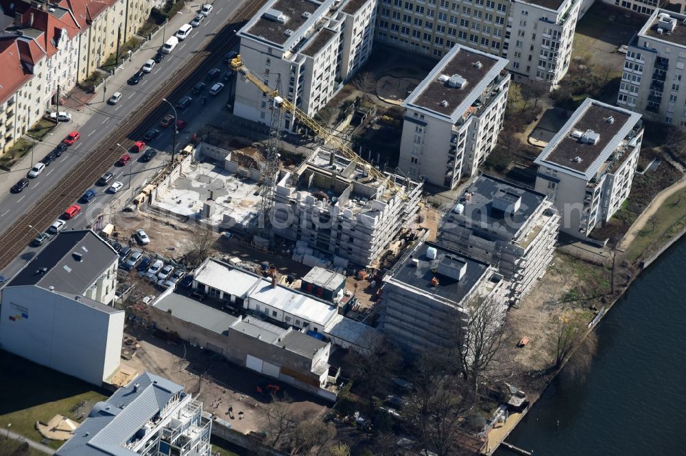 Aerial photograph Berlin - Construction site to build a new multi-family residential complex at Koepenick Lindenstrasse in Berlin in Germany