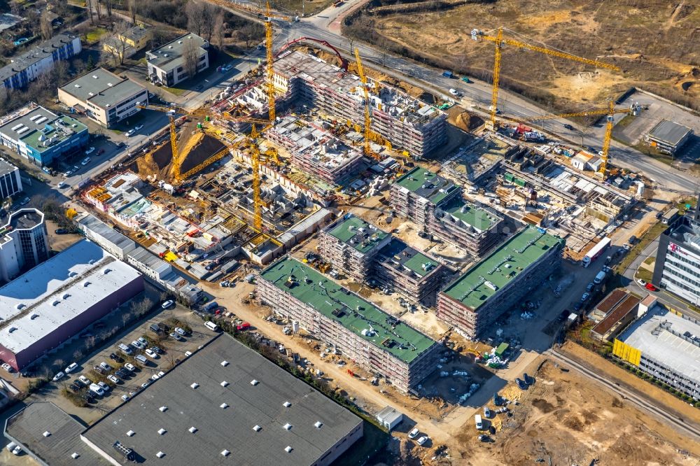 Düsseldorf from above - Construction site to build a new multi-family residential complex Vierzig549 on Romy-Schneider-Strasse - Boehlerstrasse - Willstaetterstrasse in Duesseldorf in the state North Rhine-Westphalia, Germany