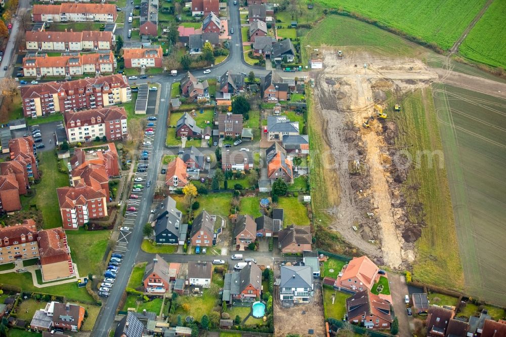 Werne from the bird's eye view: Construction site to build a new multi-family residential complex at the Vinckestrasse and Walczer Strasse in the district Ruhr Metropolitan Area in Werne in the state North Rhine-Westphalia