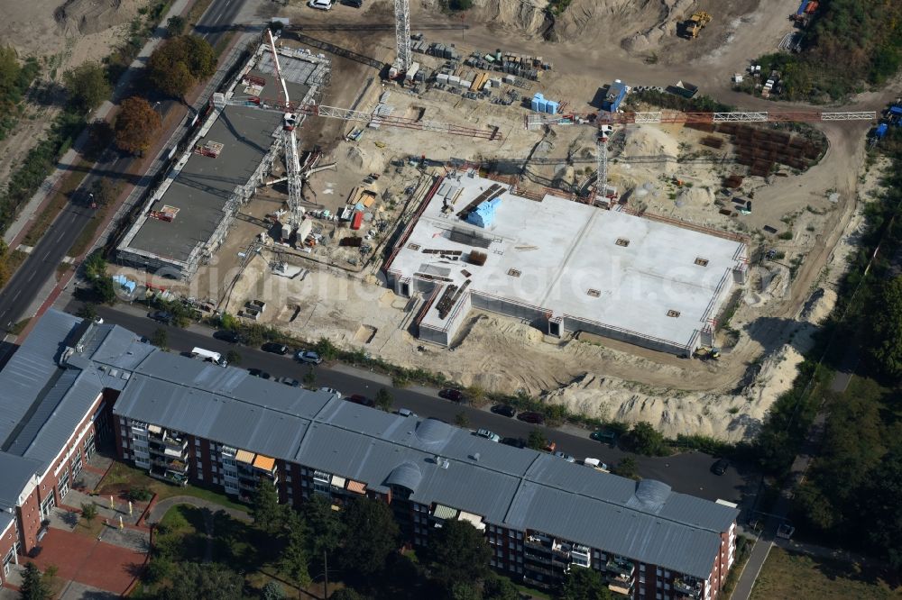 Berlin from above - Construction site to build a new multi-family residential complex on Weissenhoeher Strasse - Arno-Phillipstal-Strasse of Bonava Deutschland GmbH im Stadtteil Kaulsdorf in Berlin