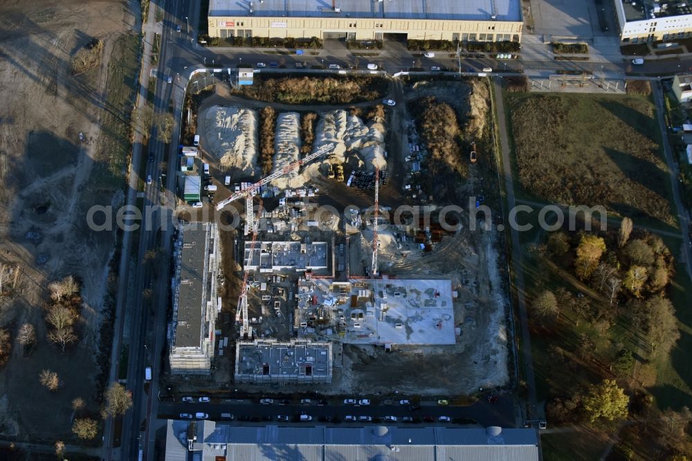 Berlin from above - Construction site to build a new multi-family residential complex on Weissenhoeher Strasse - Arno-Phillipstal-Strasse of Bonava Deutschland GmbH im Stadtteil Kaulsdorf in Berlin