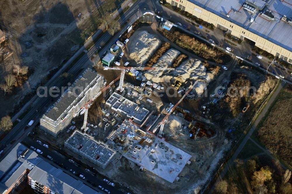 Aerial image Berlin - Construction site to build a new multi-family residential complex on Weissenhoeher Strasse - Arno-Phillipstal-Strasse of Bonava Deutschland GmbH im Stadtteil Kaulsdorf in Berlin