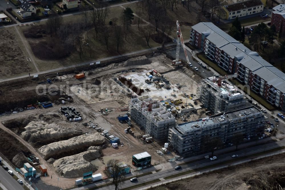 Aerial photograph Berlin - Construction site to build a new multi-family residential complex on Weissenhoeher Strasse - Arno-Phillipstal-Strasse of Bonava Deutschland GmbH im Stadtteil Kaulsdorf in Berlin