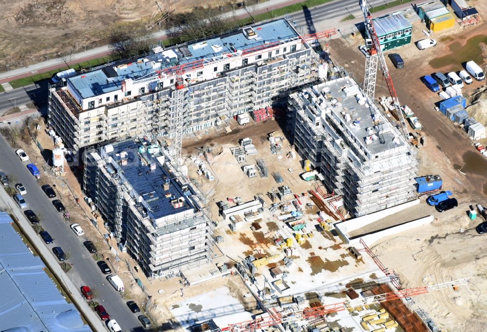 Aerial image Berlin - Construction site to build a new multi-family residential complex on Weissenhoeher Strasse - Arno-Phillipstal-Strasse of Bonava Deutschland GmbH im Stadtteil Kaulsdorf in Berlin