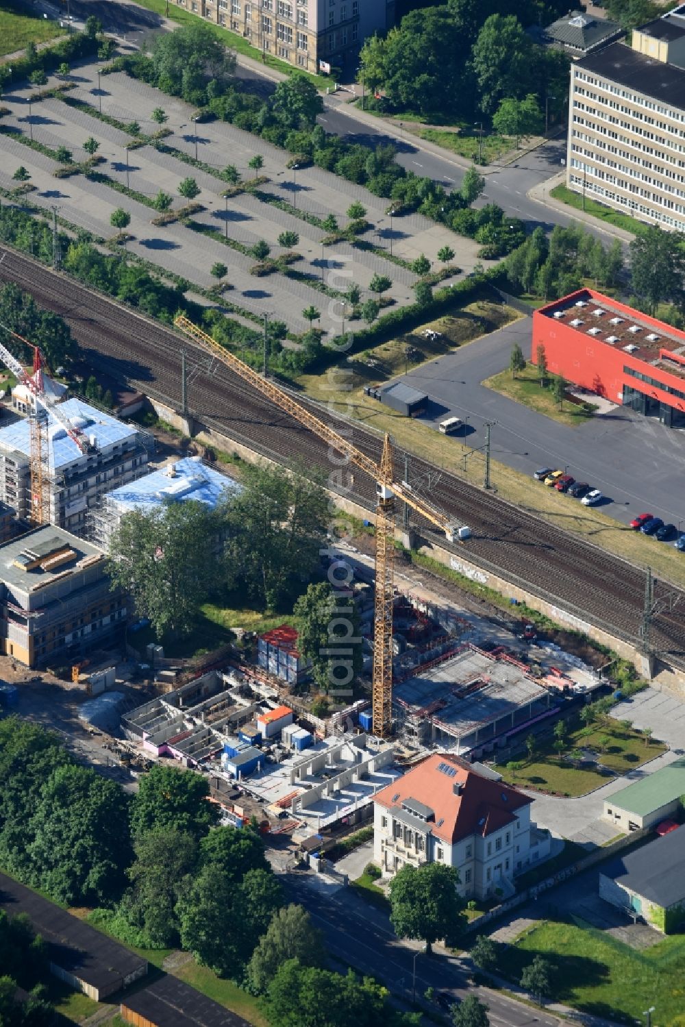 Dresden from the bird's eye view: Construction site to build a new multi-family residential complex Wiener Strasse in Dresden in the state Saxony, Germany