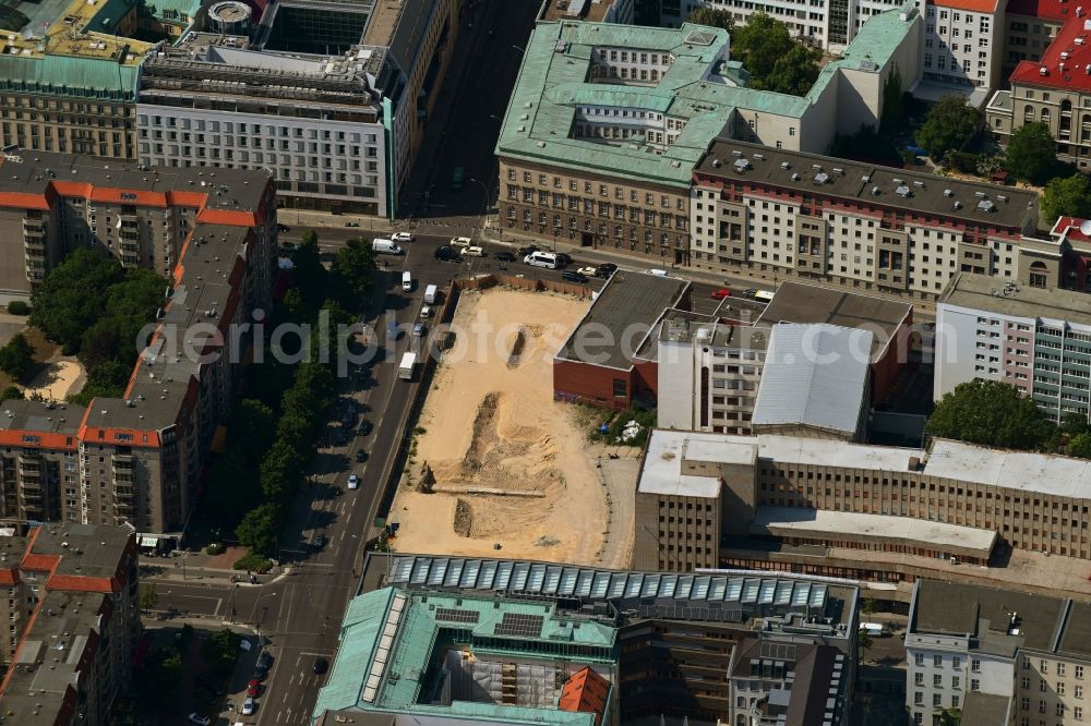 Aerial image Berlin - Construction site to build a new multi-family residential complex Behrenstrasse - Wilhelmstrasse - Franzoesische Strasse in the district Mitte in Berlin, Germany