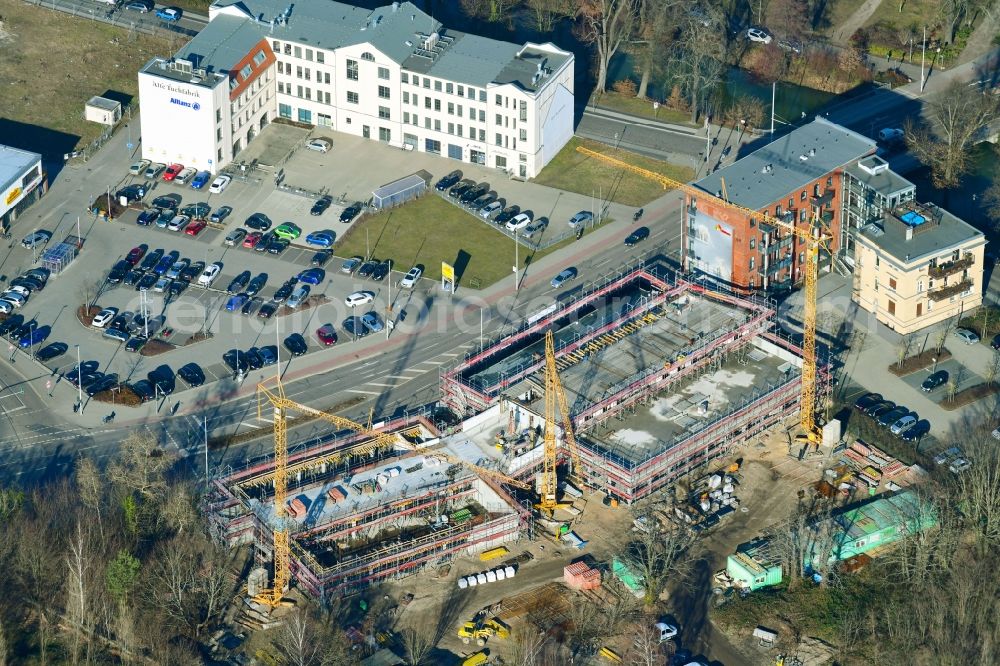 Cottbus from the bird's eye view: Construction site to build a new multi-family residential complex of eG Wohnen 1902 on Franz-Mehring-Strasse in Cottbus in the state Brandenburg, Germany