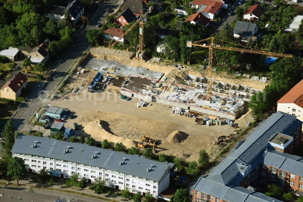 Aerial photograph Teltow - Construction site to build a new multi-family residential complex Wohnen on Striewitzweg of Bonava Deutschland GmbH in Teltow in the state Brandenburg, Germany