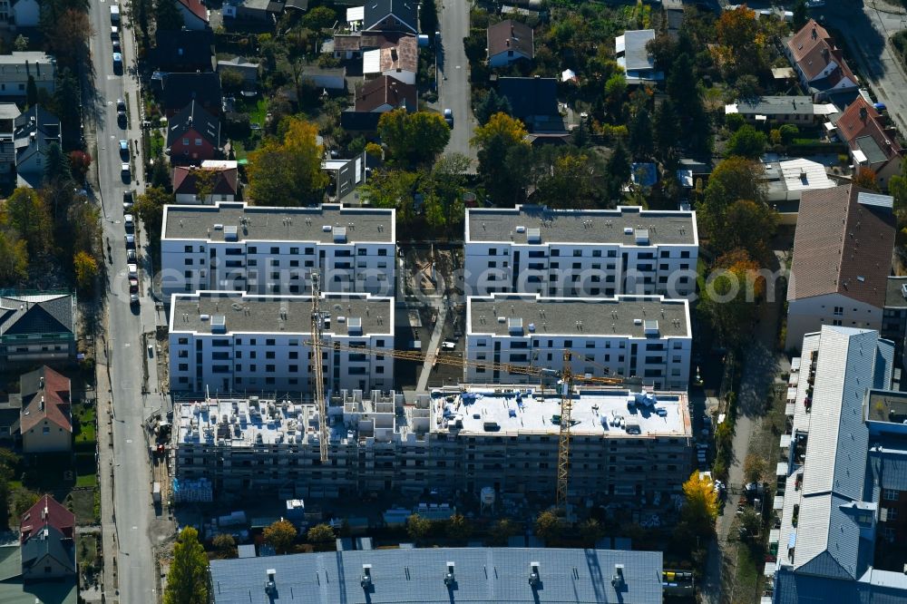 Teltow from the bird's eye view: Construction site to build a new multi-family residential complex Wohnen on Striewitzweg of Bonava Deutschland GmbH in Teltow in the state Brandenburg, Germany