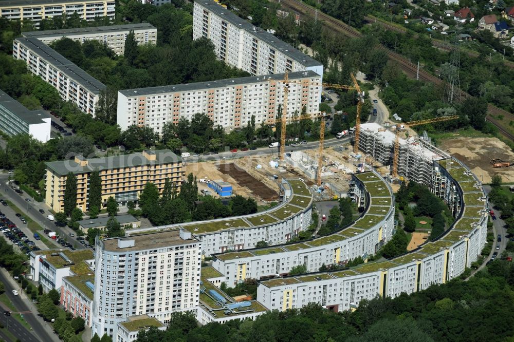 Aerial image Berlin - Construction site of a new multi-family residential area with apartment buildings on Gensinger Strasse in the Lichtenberg district of Berlin, Germany