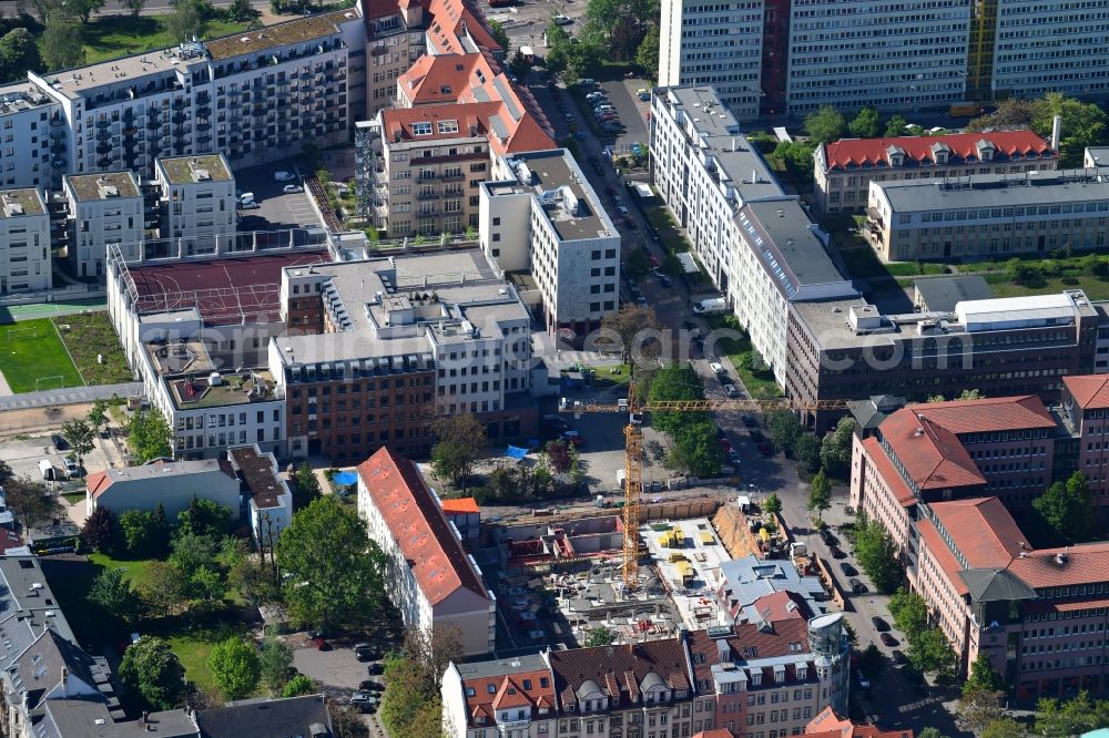 Aerial photograph Leipzig - Construction site to build a new multi-family residential complex of Wohnungsgenossenschaft UNITAS eG on Salomonstrasse in Leipzig in the state Saxony, Germany