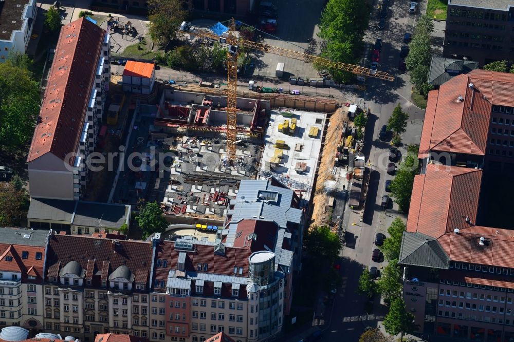 Leipzig from the bird's eye view: Construction site to build a new multi-family residential complex of Wohnungsgenossenschaft UNITAS eG on Salomonstrasse in Leipzig in the state Saxony, Germany