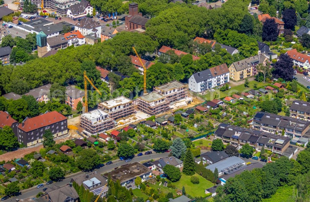 Herne from the bird's eye view: Construction site to build a new multi-family residential complex of Wohnungsverein Herne eG on Augustastrasse in Herne in the state North Rhine-Westphalia, Germany