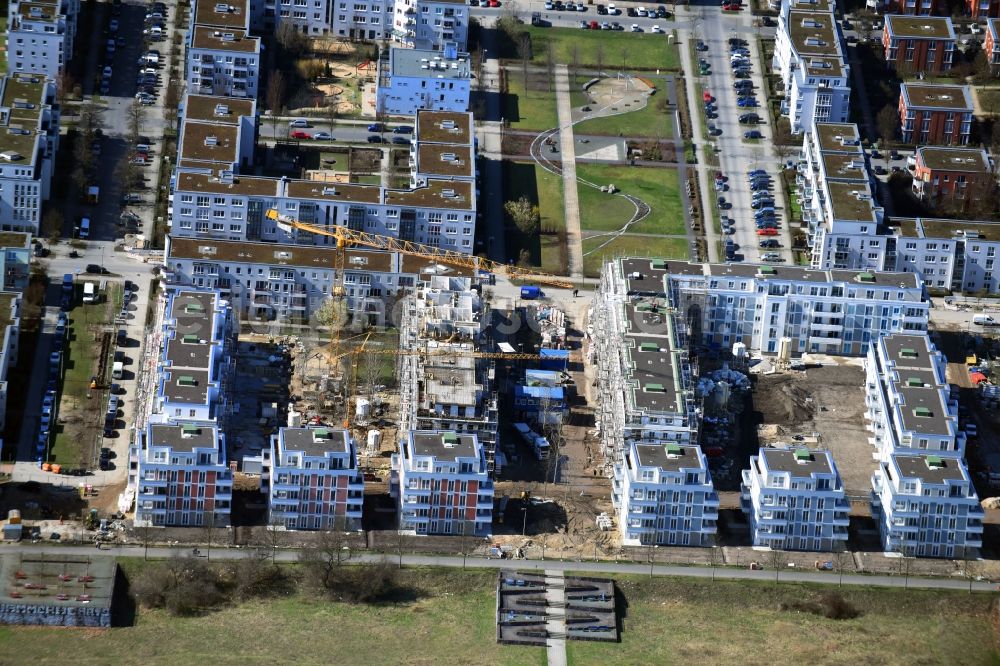 Aerial image Berlin - Construction site to build a new multi-family residential complex between Hasenholzer Allee and the Wiesenpark in the district Marzahn in Berlin