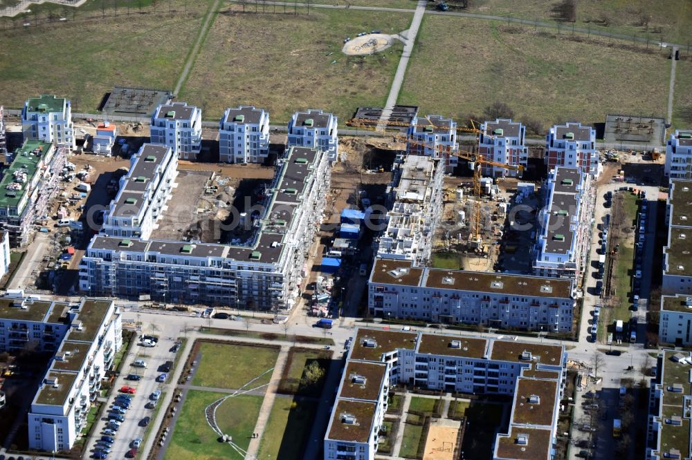 Berlin from above - Construction site to build a new multi-family residential complex between Hasenholzer Allee and the Wiesenpark in the district Marzahn in Berlin