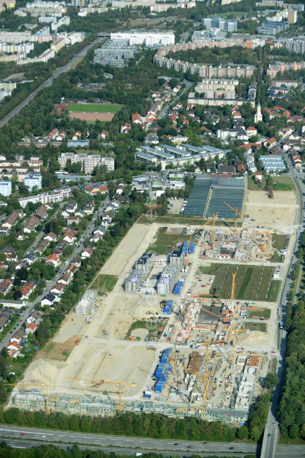 Aerial image München - Construction site to build a new multi-family residential complex der Terrafinanz GmbH & Co. KG im Stadtteil Perlach in Munich in the state Bavaria