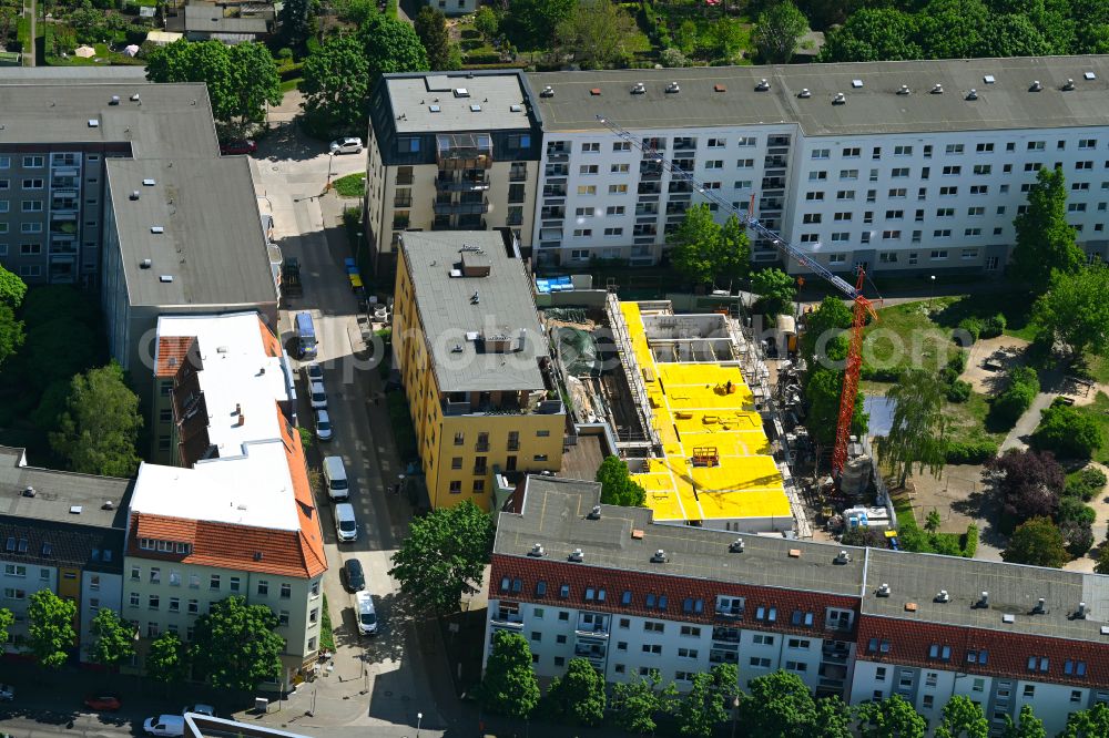 Aerial photograph Berlin - Construction site to build a new multi-family residential complex on street Mahlower Strasse in the district Koepenick in Berlin, Germany