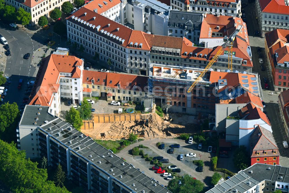 Aerial photograph Dresden - Construction site for the new construction of a multi-family residential complex Heinrichhoefe in the former inner courtyard on Heinrichstrasse in the district of Innere Neustadt in Dresden in the federal state of Saxony, Germany