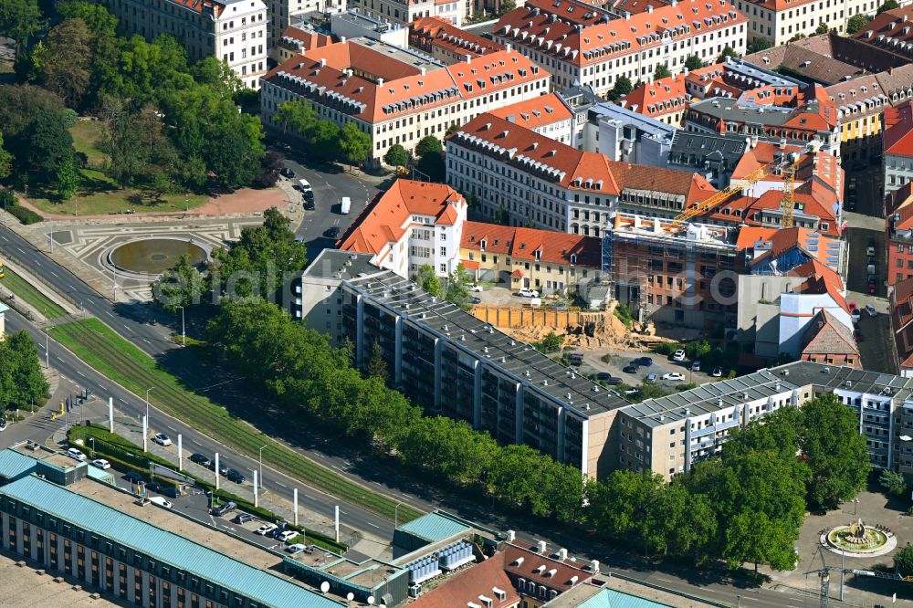 Aerial image Dresden - Construction site for the new construction of a multi-family residential complex Heinrichhoefe in the former inner courtyard on Heinrichstrasse in the district of Innere Neustadt in Dresden in the federal state of Saxony, Germany