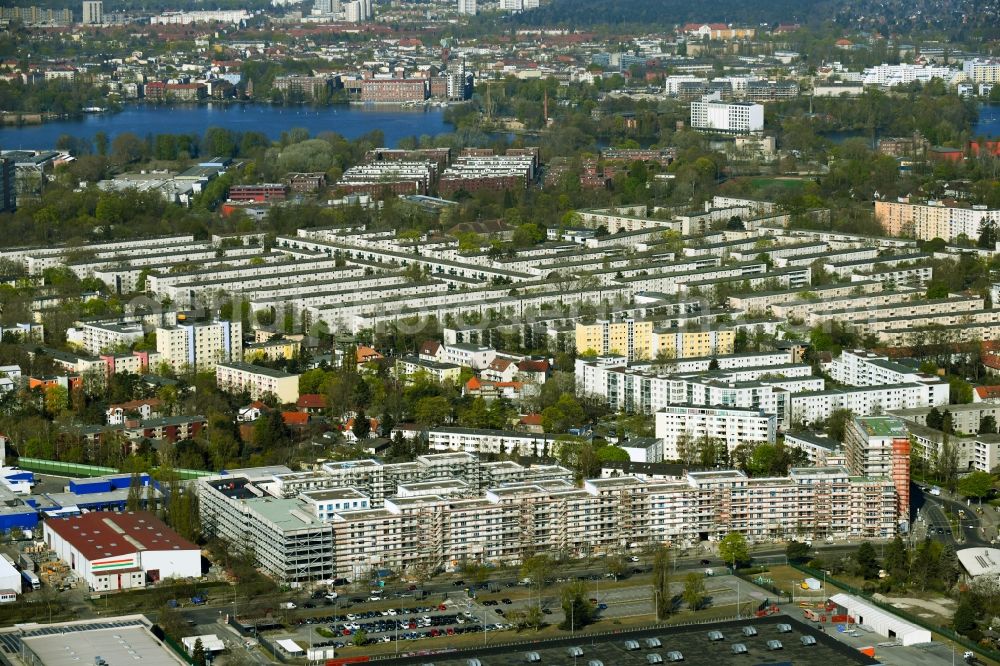 Aerial photograph Berlin - Residential construction site with multi-family housing development - new building on Paulsternstrasse in the Haselhorst district in Berlin, Germany