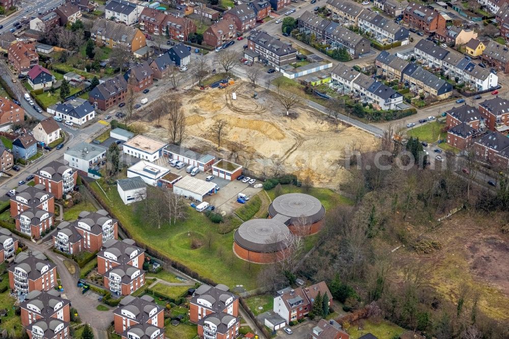 Aerial photograph Sterkrade - Residential area construction site for the construction of multi-family houses and condominiums on Dinnendahlstrasse in Oberhausen in the Ruhr area in the state North Rhine-Westphalia, Germany