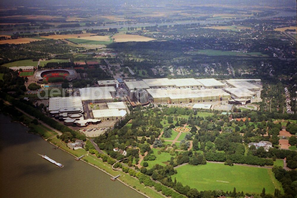 Düsseldorf from the bird's eye view: Construction site for the new building of the exhibition halls of Messse on the banks of the Rhine in Dusseldorf in North Rhine-Westphalia