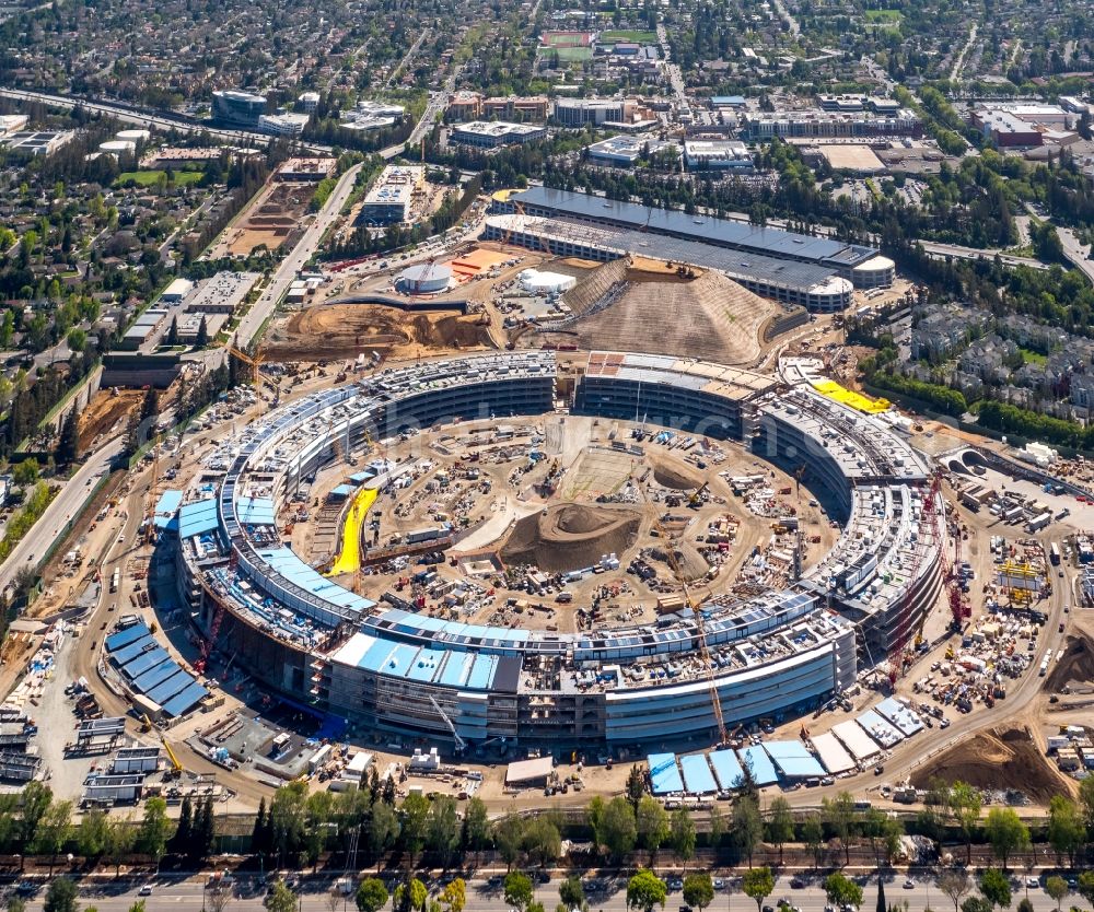 Cupertino from above - Construction for the new building of the new Apple Campus Spaceship in Cupertino - Silicon Valley Federal State California in USA