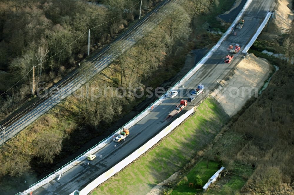 Brieskow-Finkenheerd from the bird's eye view: Construction site for the new building der OU Ortsumfahrung der Bundesstrasse B112 in Brieskow-Finkenheerd in the state Brandenburg