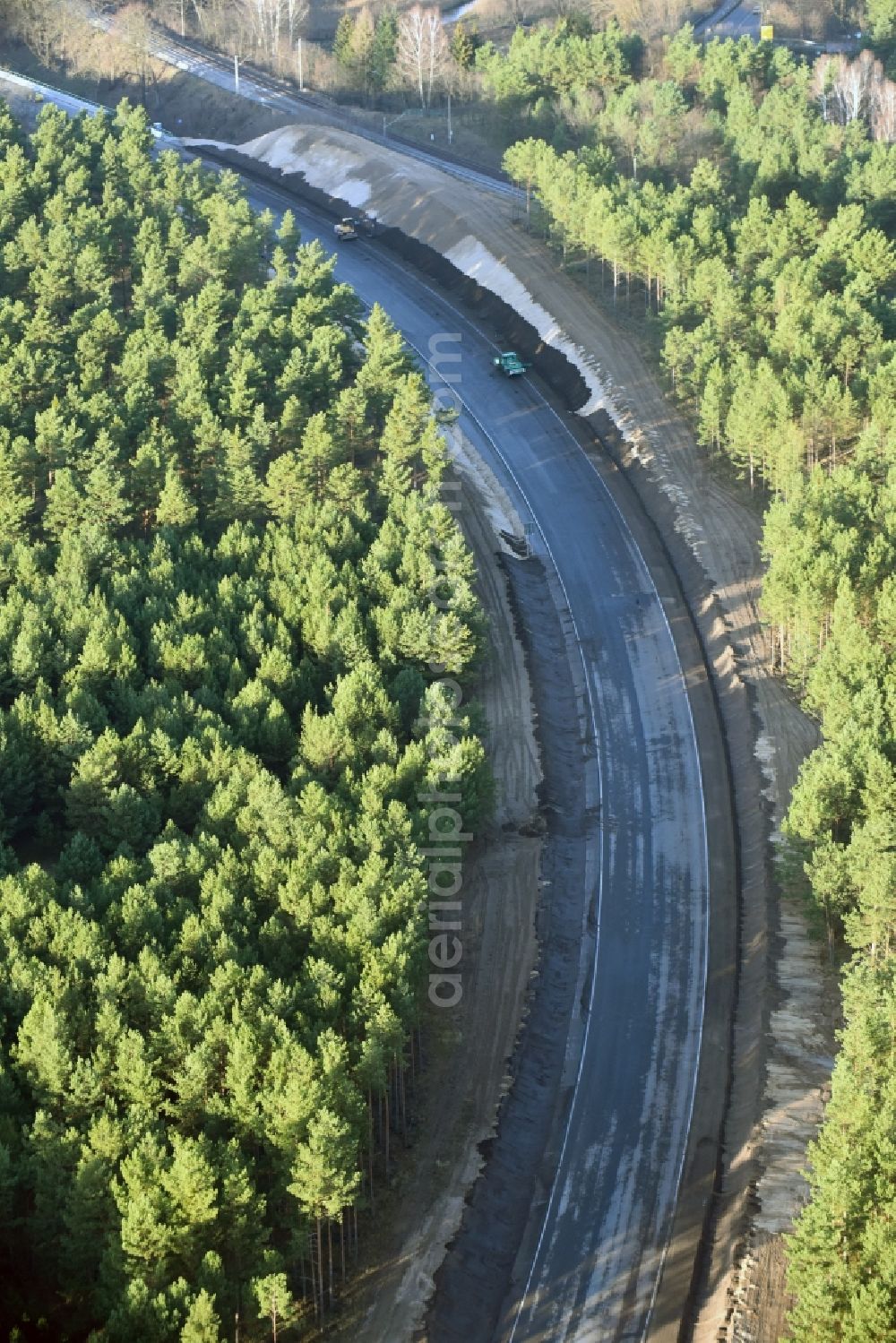 Aerial image Brieskow-Finkenheerd - Construction site for the new building der OU Ortsumfahrung der Bundesstrasse B112 in Brieskow-Finkenheerd in the state Brandenburg