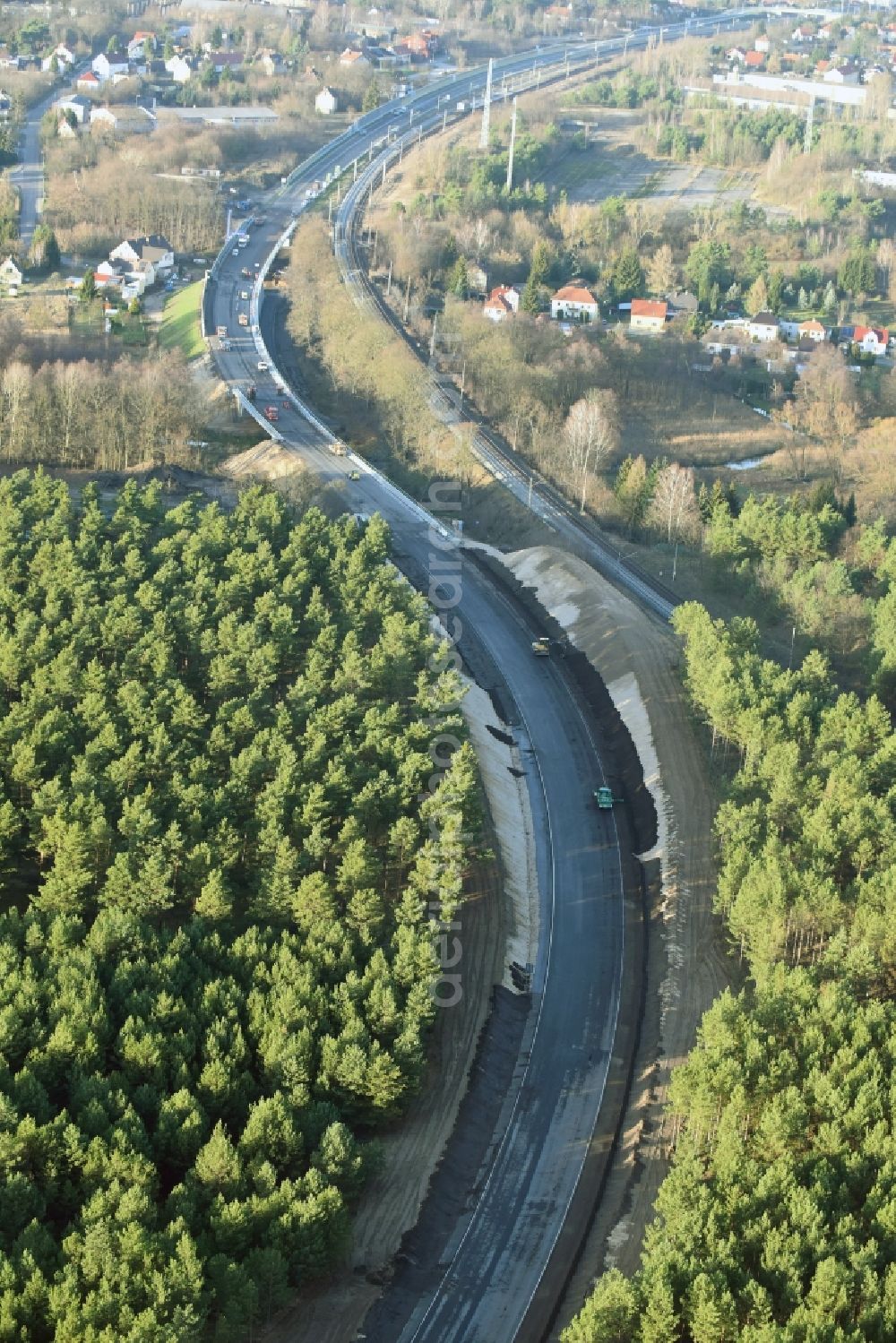 Aerial photograph Brieskow-Finkenheerd - Construction site for the new building der OU Ortsumfahrung der Bundesstrasse B112 in Brieskow-Finkenheerd in the state Brandenburg