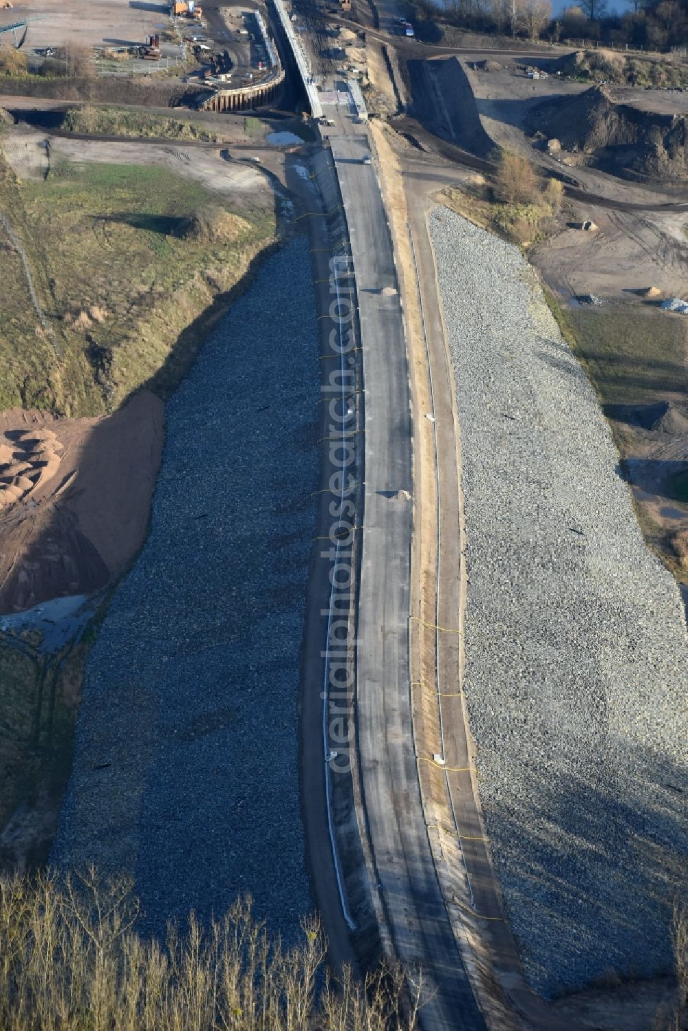 Herzfelde from the bird's eye view: Construction site for the new building the roads bypass the federal highway B 1n in Herzfelde in the state Brandenburg