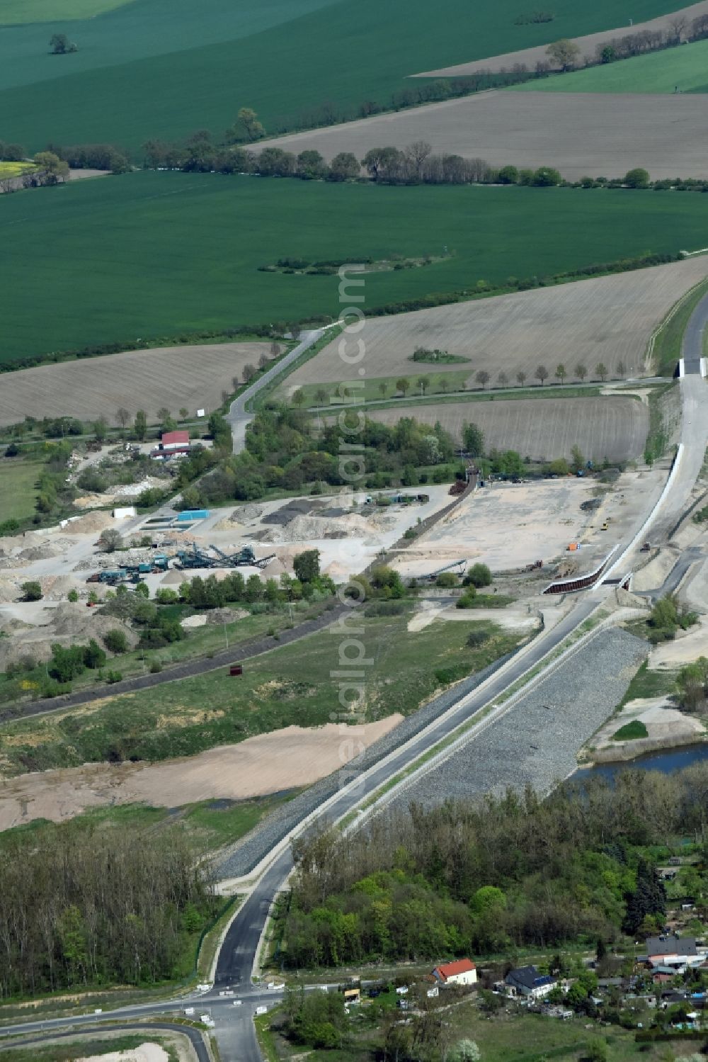 Herzfelde from the bird's eye view: Construction site for the new building the roads bypass the federal highway B 1n in Herzfelde in the state Brandenburg