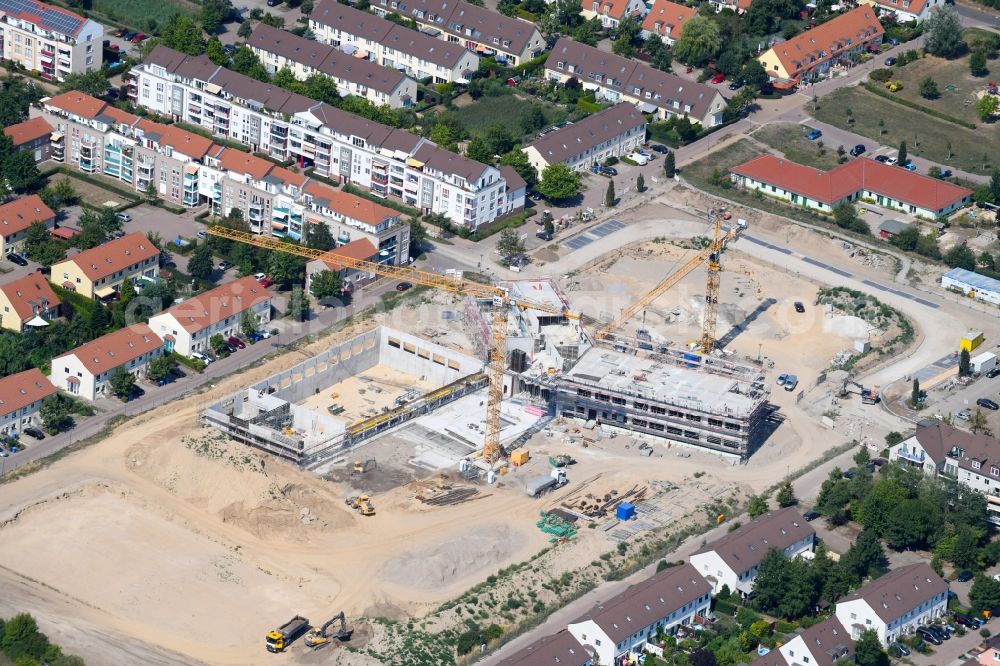 Aerial image Hönow - Construction site for the new building city destrict center between of Schulstrasse and of Marderstrasse in Hoenow in the state Brandenburg, Germany