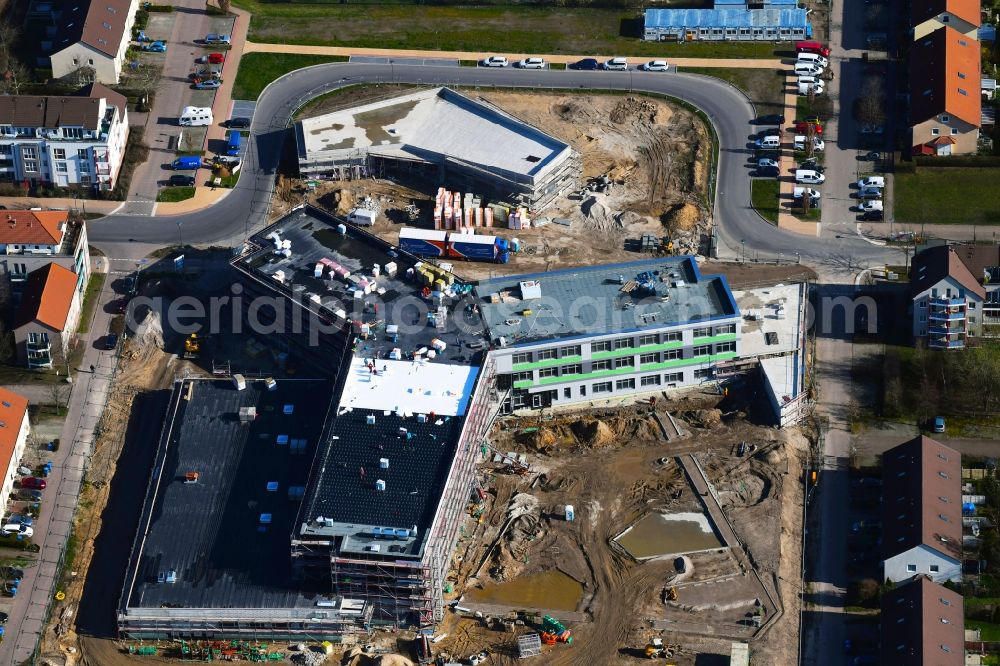 Aerial image Hönow - Construction site for the new building city destrict center between of Schulstrasse and of Marderstrasse in Hoenow in the state Brandenburg, Germany