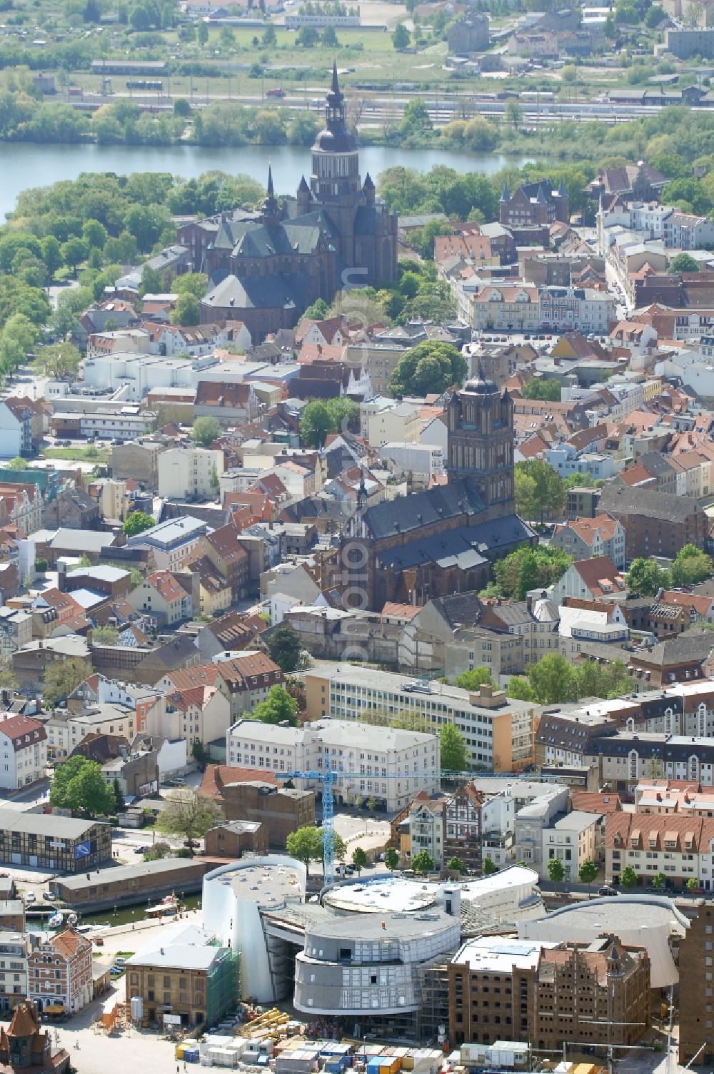 Aerial photograph Stralsund - Harbor island by Ozeaneum Oceanographic Museum in Stralsund in Mecklenburg - Western Pomerania