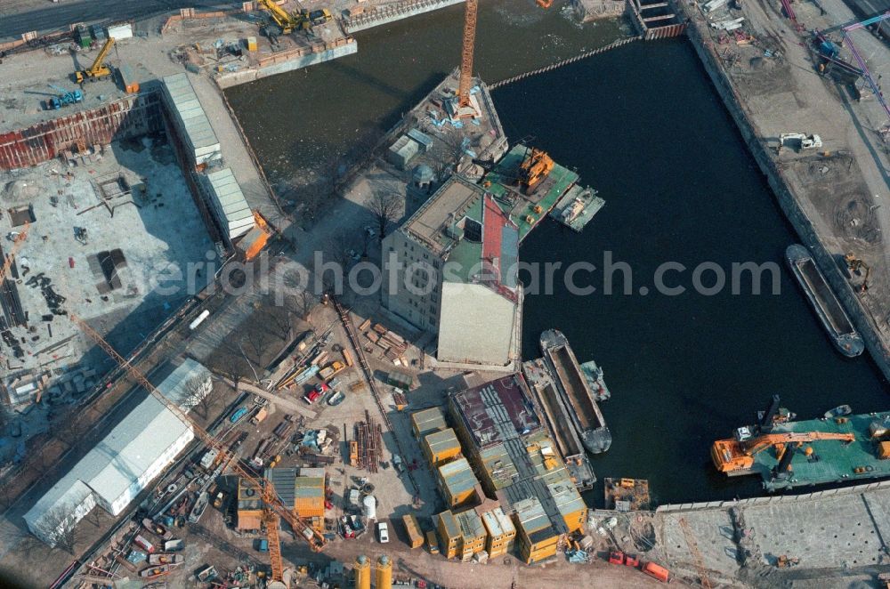 Berlin from the bird's eye view: Construction for the design and construction of the Potsdamer Platz in Berlin - Scanned by original artwork -