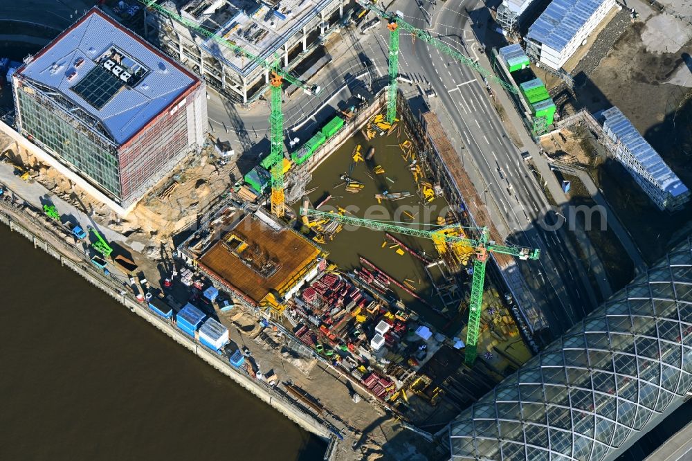 Aerial photograph Hamburg - Construction site for the new building of an Office building - Ensemble on Zweibrueckenstrasse - Kirchenpauerkai in the district HafenCity in Hamburg, Germany