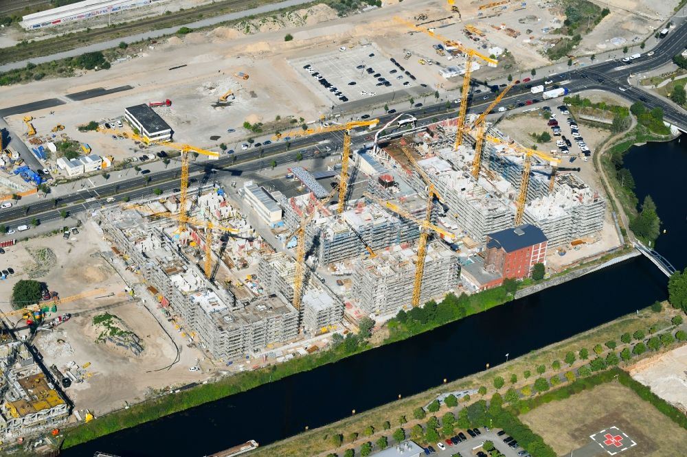 Berlin from above - Construction site to build a new multi-family residential complex Heidestrasse in the district Moabit in Berlin, Germany