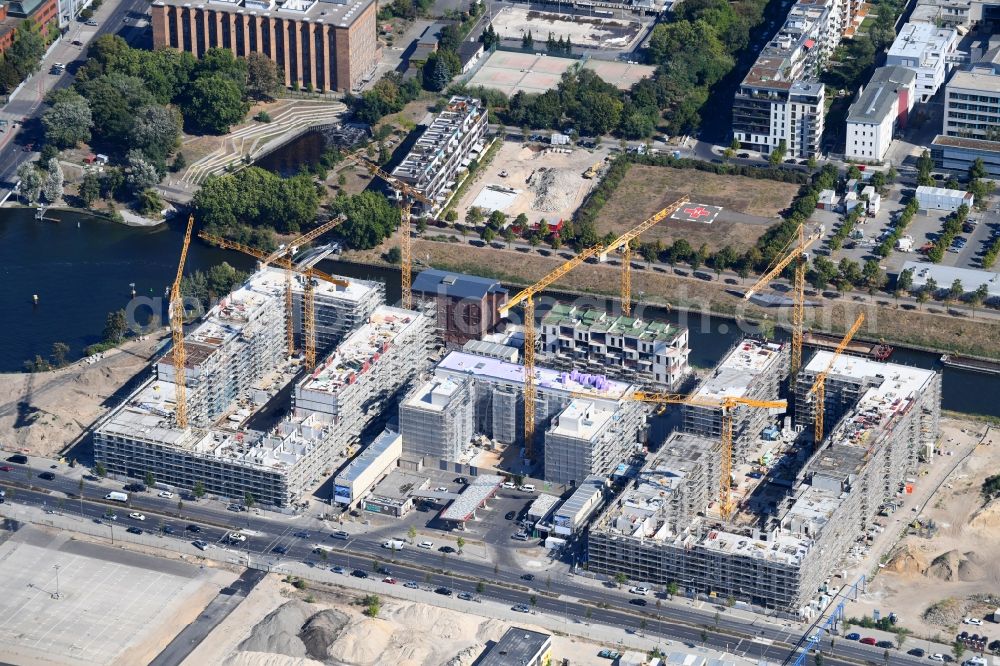 Aerial photograph Berlin - Construction site to build a new multi-family residential complex Heidestrasse in the district Moabit in Berlin, Germany