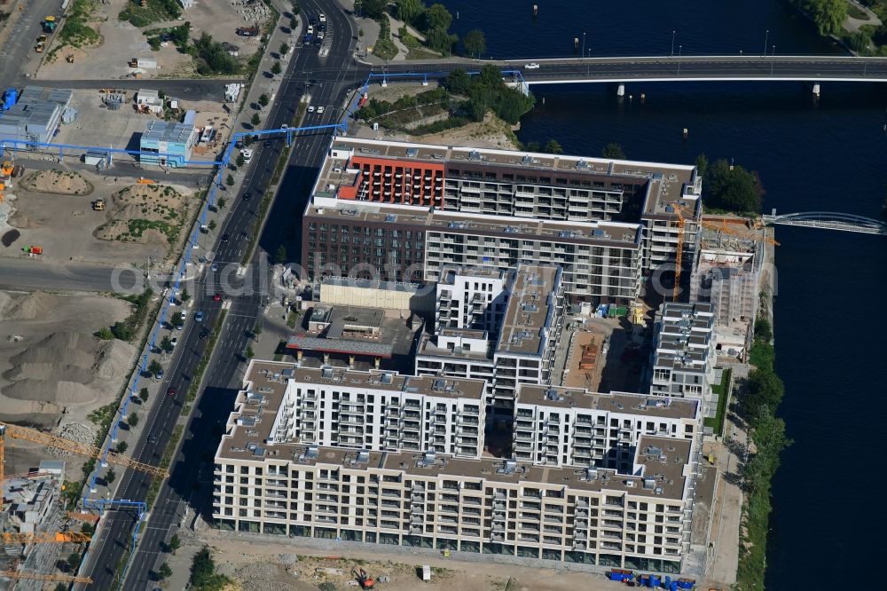 Berlin from the bird's eye view: Construction site to build a new multi-family residential complex Heidestrasse in the district Moabit in Berlin, Germany