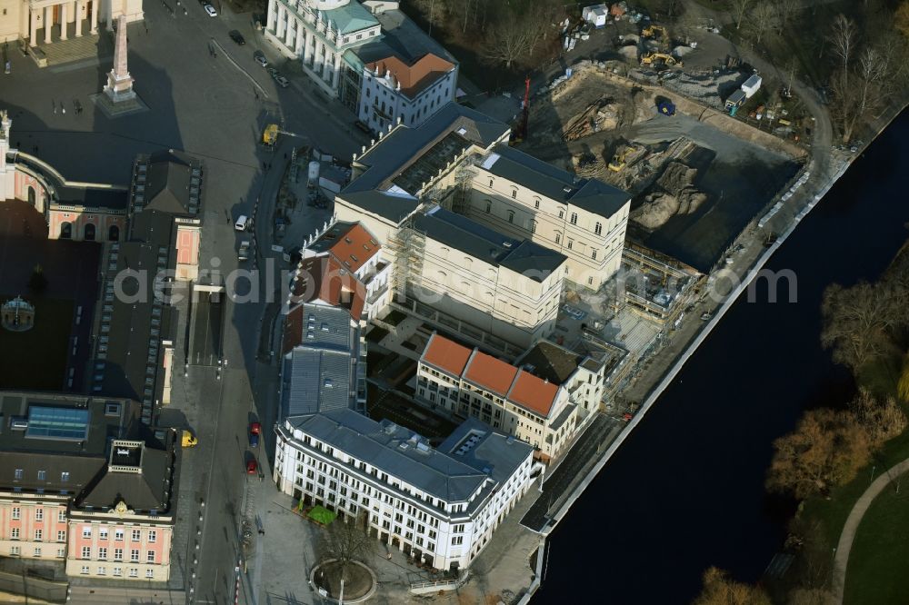 Aerial photograph Potsdam - Construction site for the new building of the quarter HQ Humboldt in Potsdam in the state of Brandenburg. The Humboldt quarter is located on the riverbank of the Alte Fahrt and will include offices and residential apartments