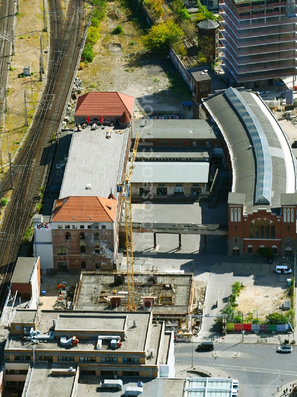 Aerial image Berlin - Construction site for the new building of Rosa-Luxemburg-Stiftung Am Postbahnhof in the district Friedrichshain in Berlin, Germany