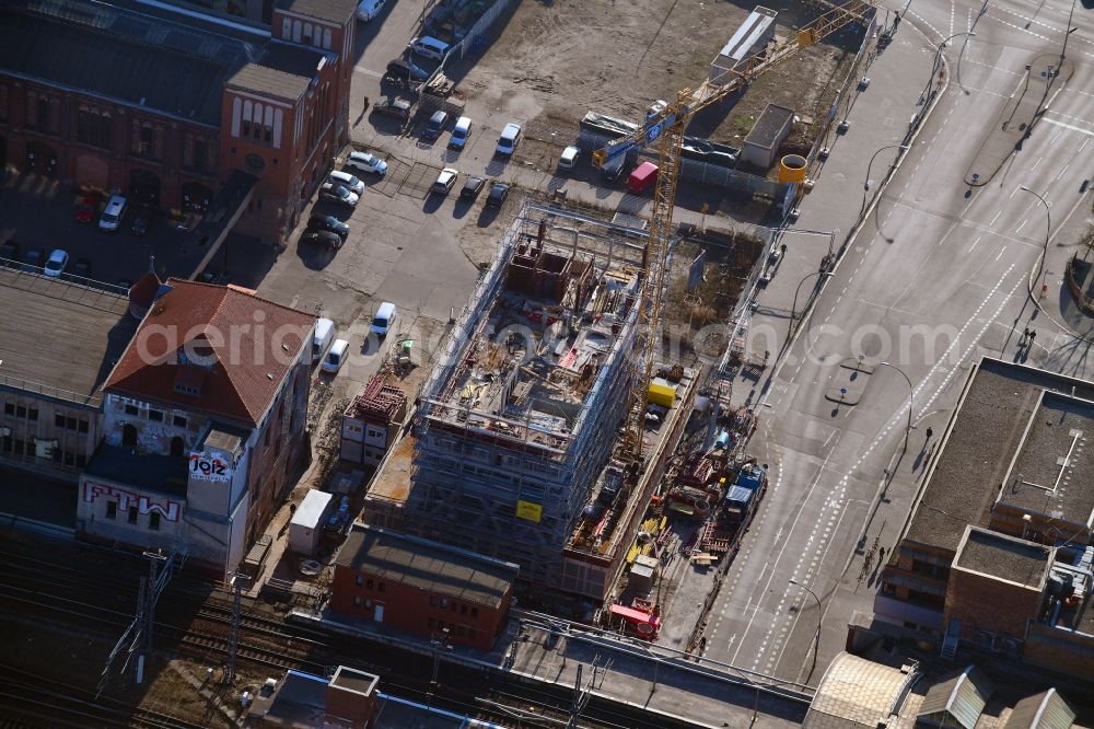 Aerial photograph Berlin - Construction site for the new building of Rosa-Luxemburg-Stiftung Am Postbahnhof in the district Friedrichshain in Berlin, Germany