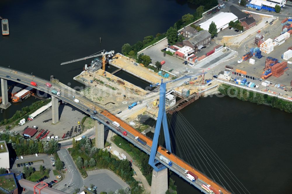 Aerial image Hamburg - Construction site to build the new Rugenberger lock in Hamburg. Construction company is the August PRIEN GmbH & Co. KG