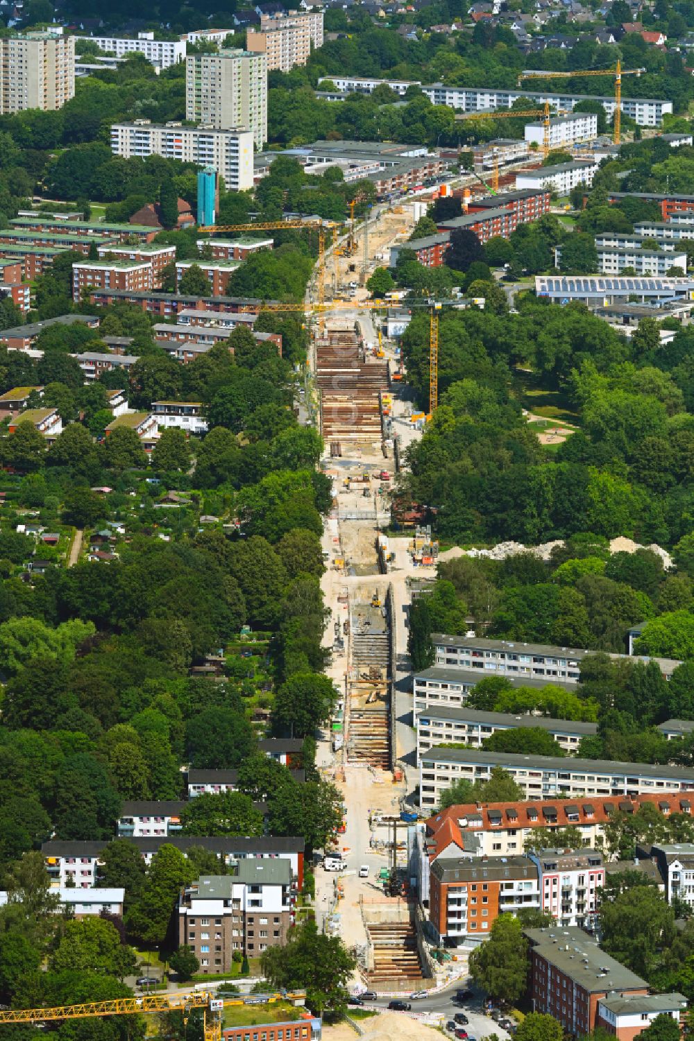 Aerial photograph Hamburg - Construction site for new train- tunnel construction of U-Bahn-Verlaengerung on U-Bahnhof Honer Rennbahn in the district Horn in Hamburg, Germany